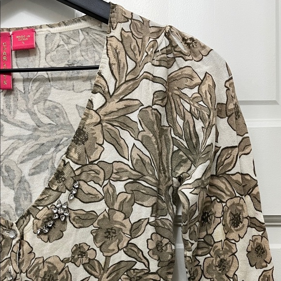 Charlotte V Neck Gem Button Down Neutral Floral Cardigan - Size Small - Picture 9 of 14